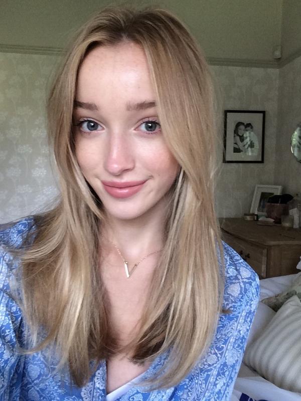 Phoebe Dynevor