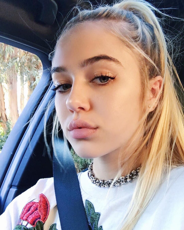 Delilah Belle Hamlin