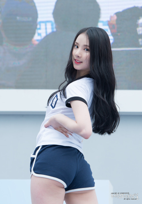 Eunha Eunha