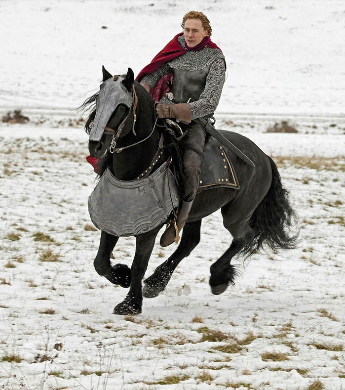 Tom Hiddleston