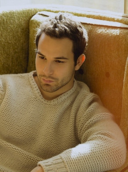 Skylar Astin