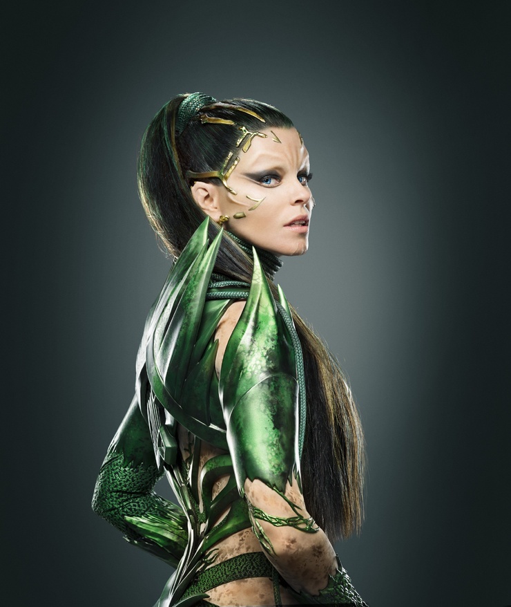 Rita Repulsa (Elizabeth Banks)