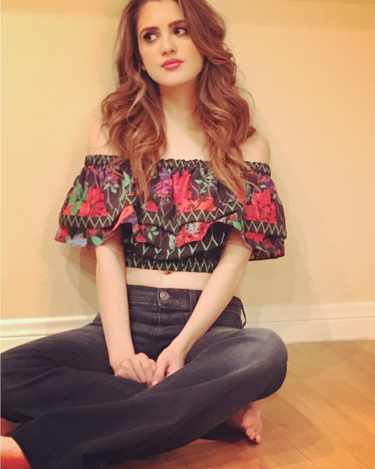 Laura Marano