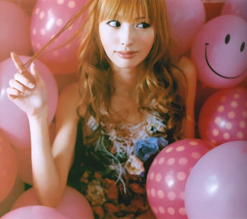 Emi Suzuki Emi Suzuki