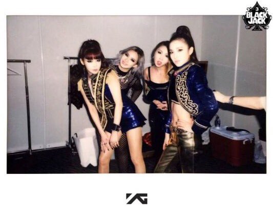 2NE1