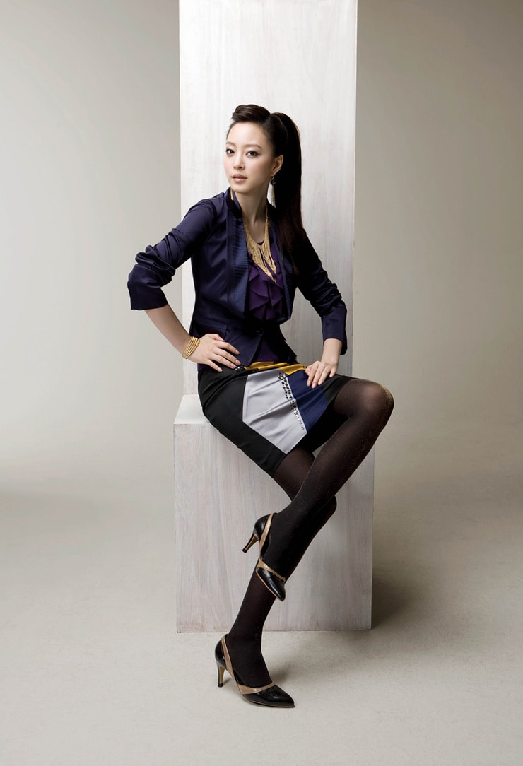 Han Ye Seul image