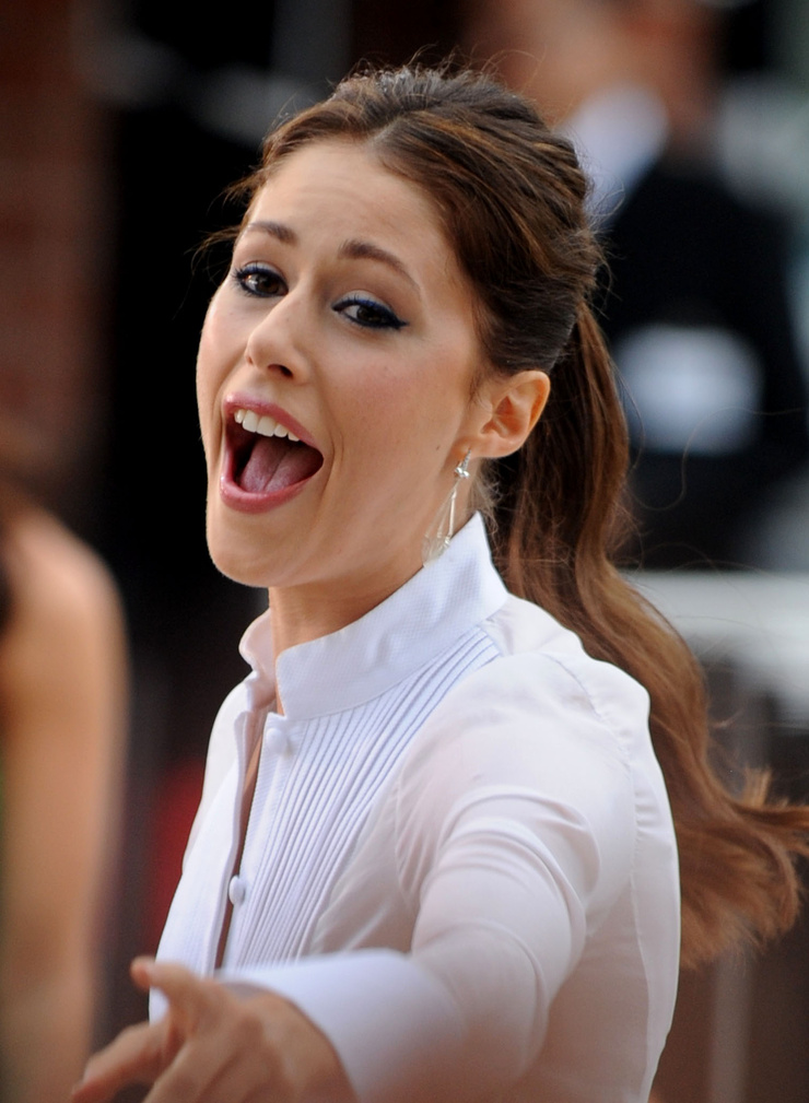 Amanda Crew Amanda Crew