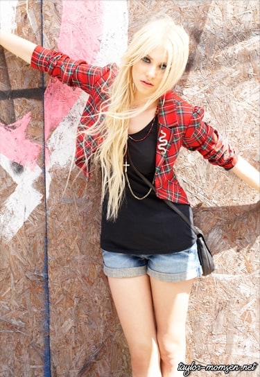 Taylor Momsen