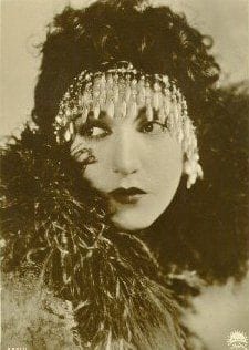 Bebe Daniels