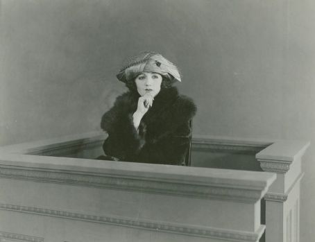 Bebe Daniels