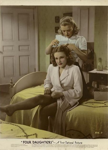 Priscilla Lane