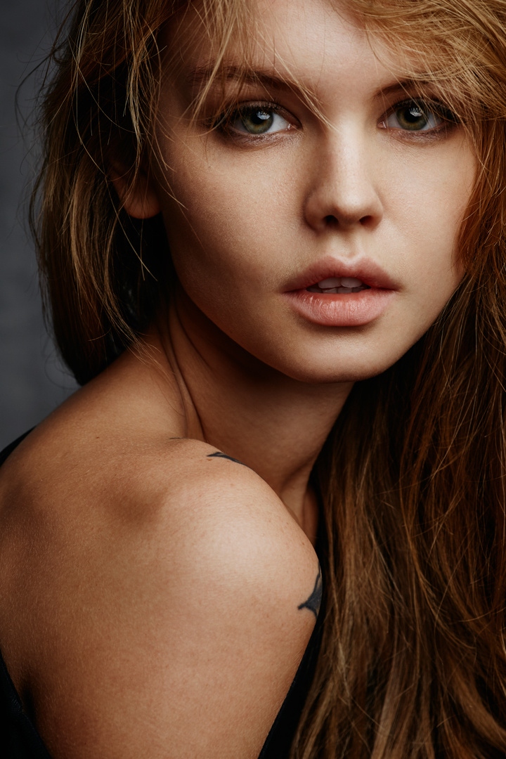 Anastasia Shcheglova Anastasia Shcheglova