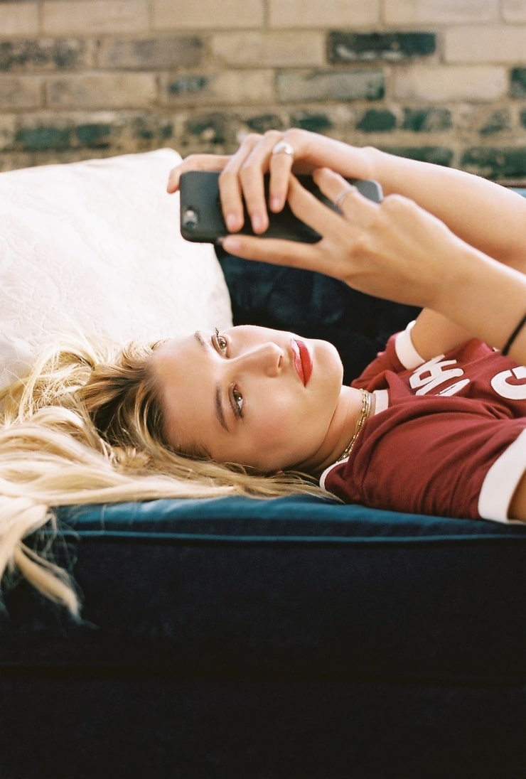 Hailey Baldwin