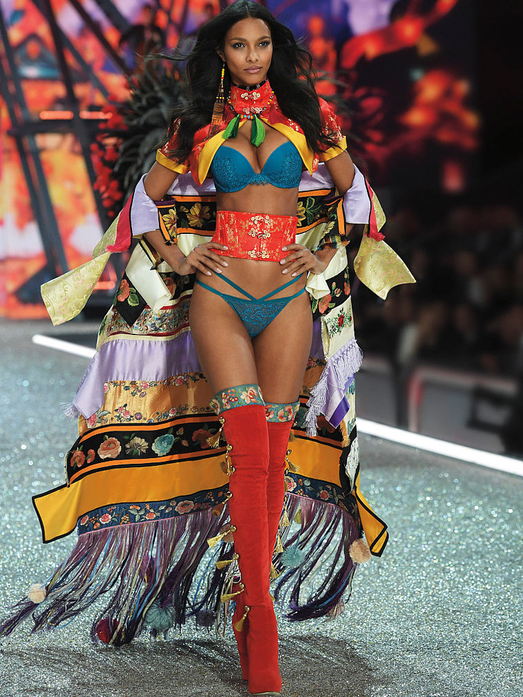 Lais Ribeiro Lais Ribeiro