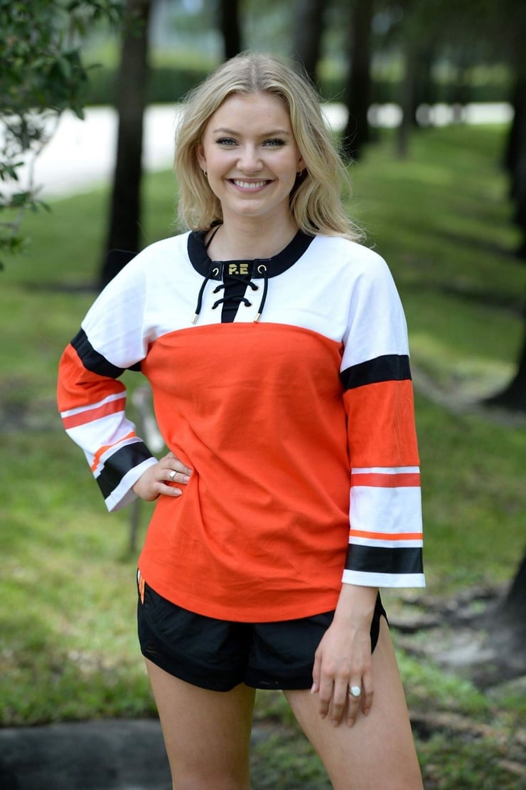 Astrid S Astrid S