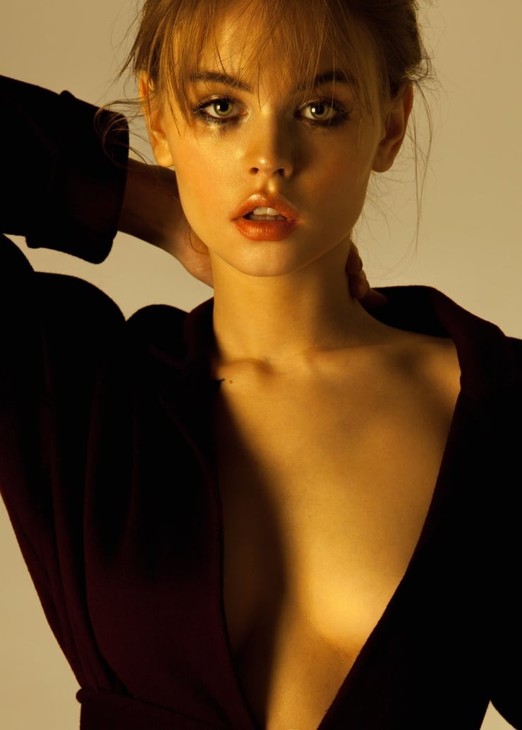 Anastasia Shcheglova Anastasia Shcheglova