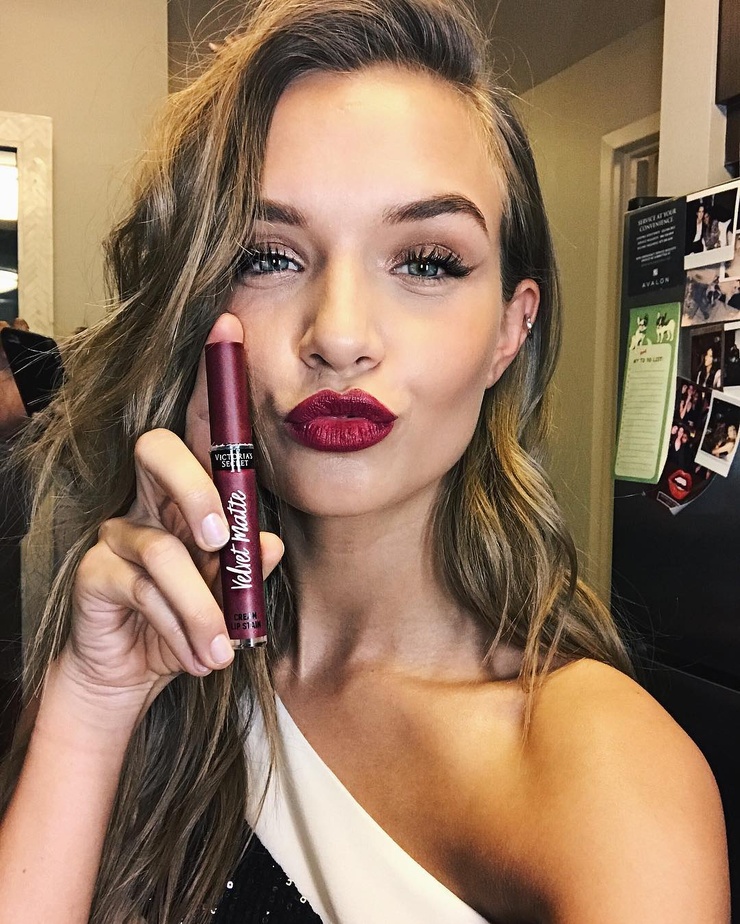 Josephine Skriver Josephine Skriver