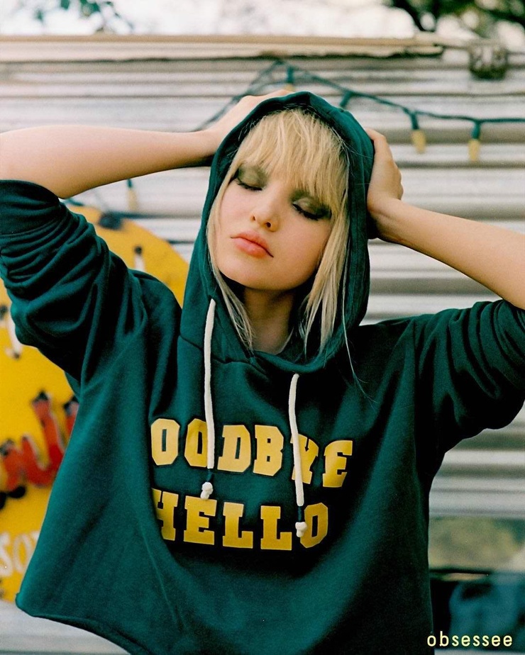 Dove Cameron