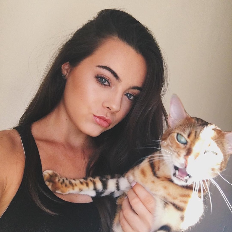 Ava Allan