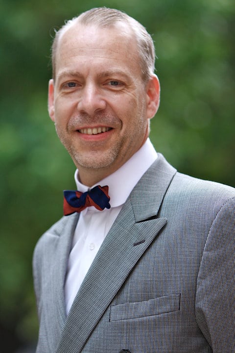 Picture Of Jeffrey Tucker 