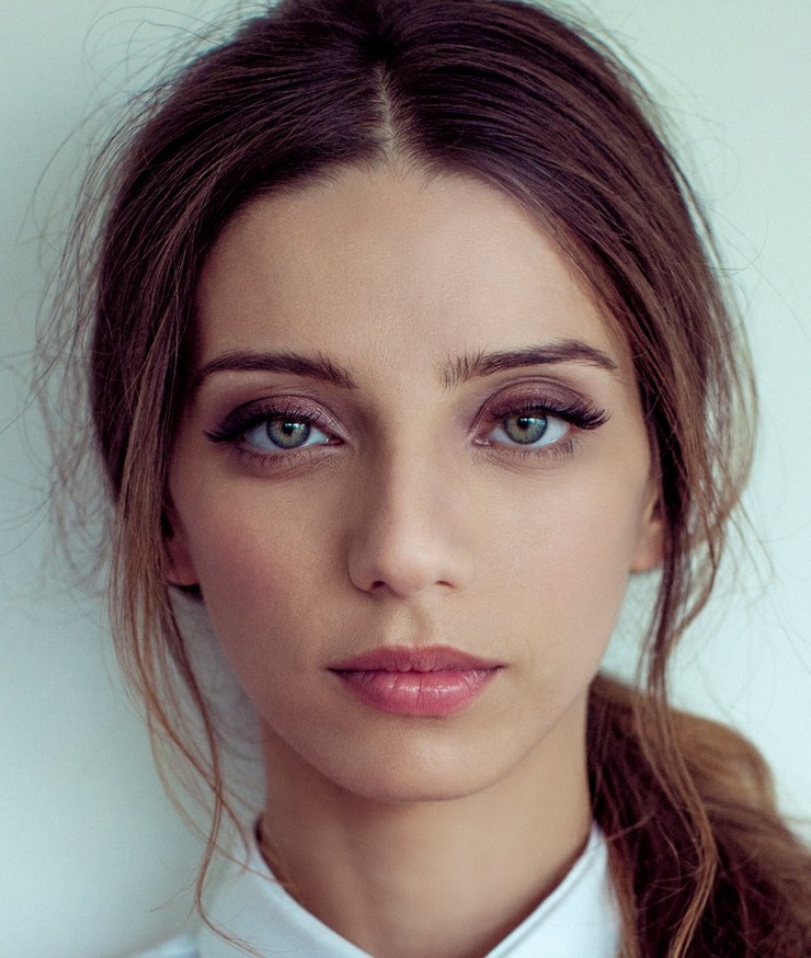 Angela Sarafyan