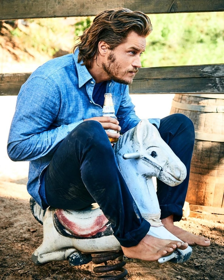 Travis Fimmel