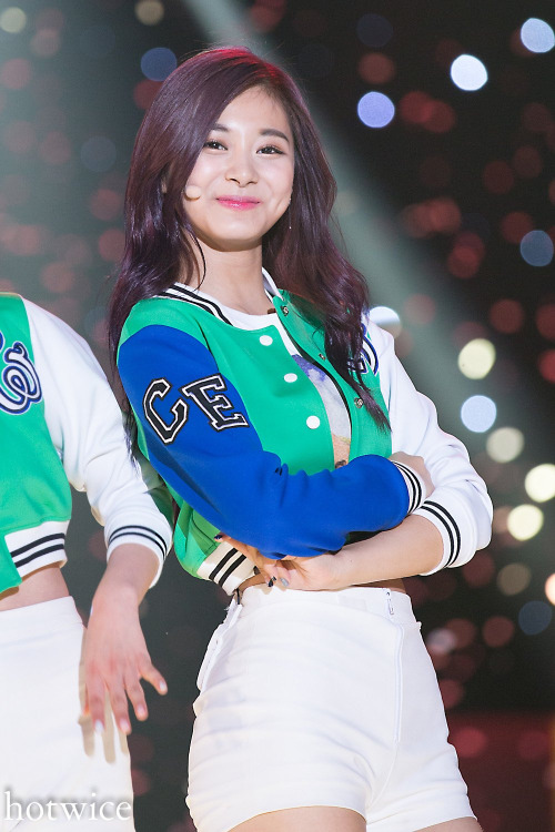 Chou Tzu-yu (Tzuyu)