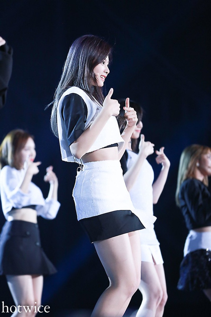 Chou Tzu-yu (Tzuyu)