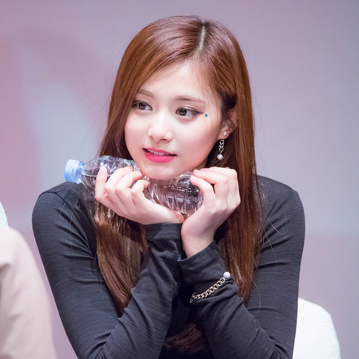 Chou Tzu-yu (Tzuyu)