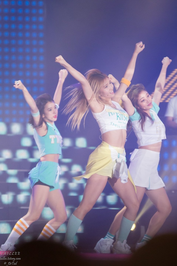 Hirai Momo Hirai Momo