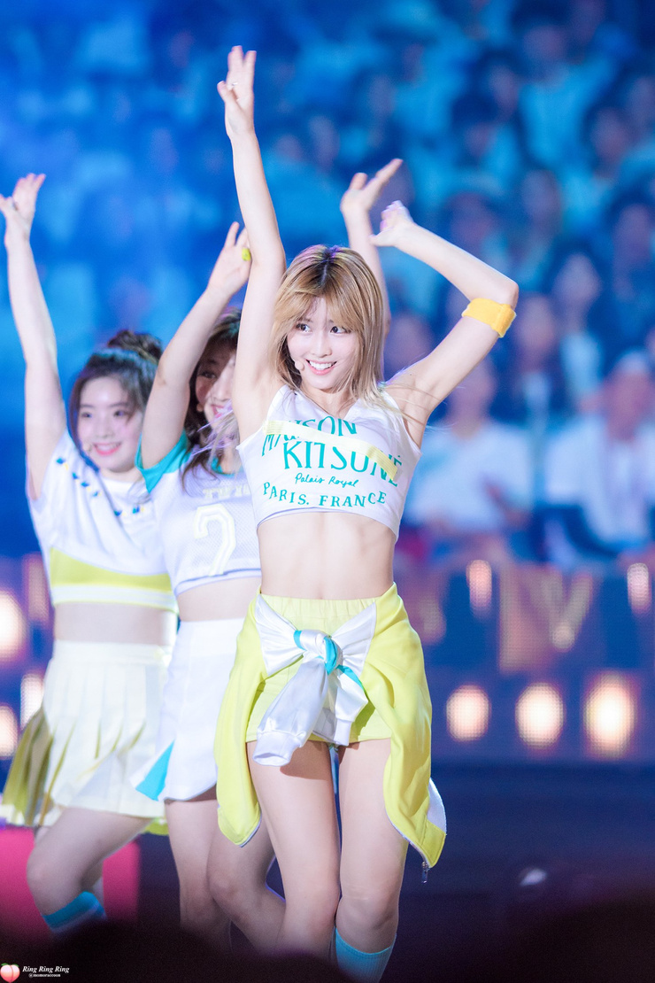 Hirai Momo Hirai Momo