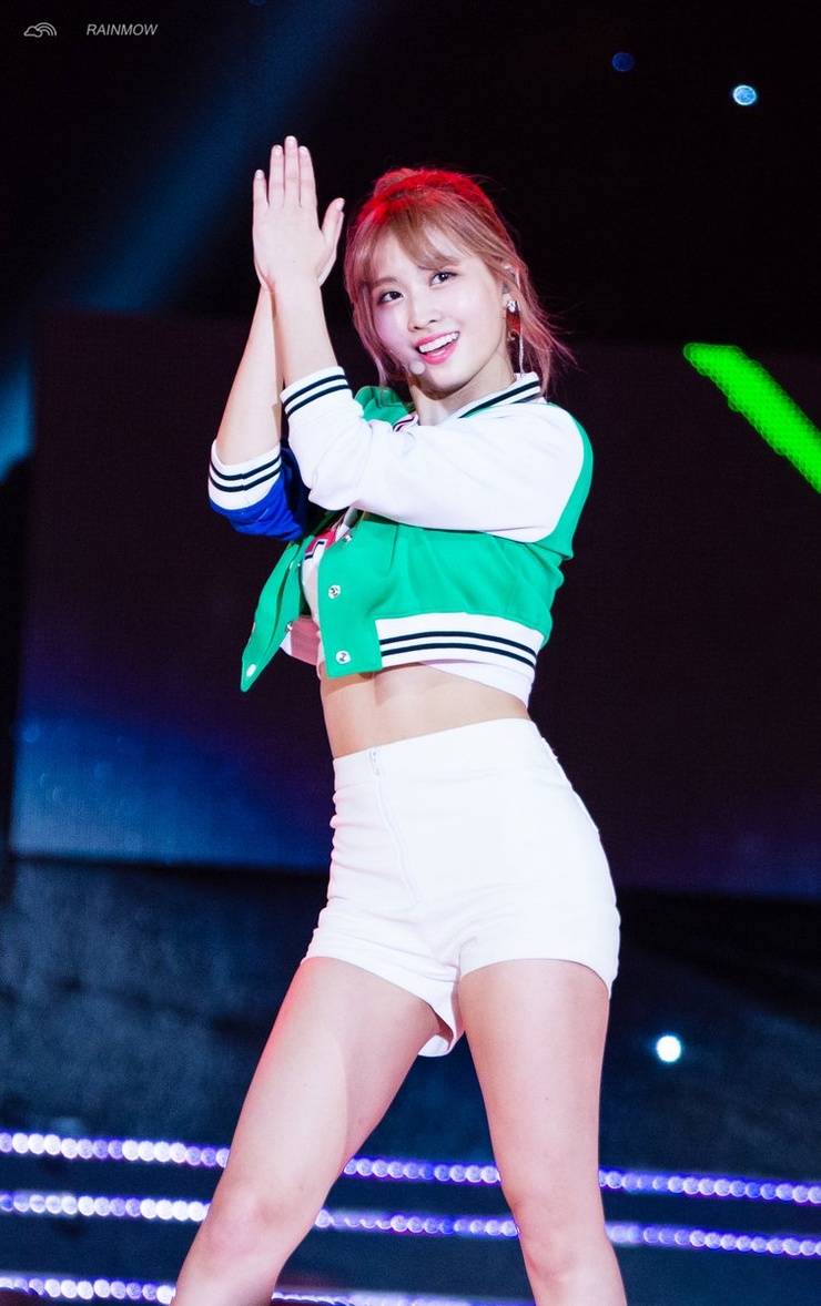 Hirai Momo Hirai Momo