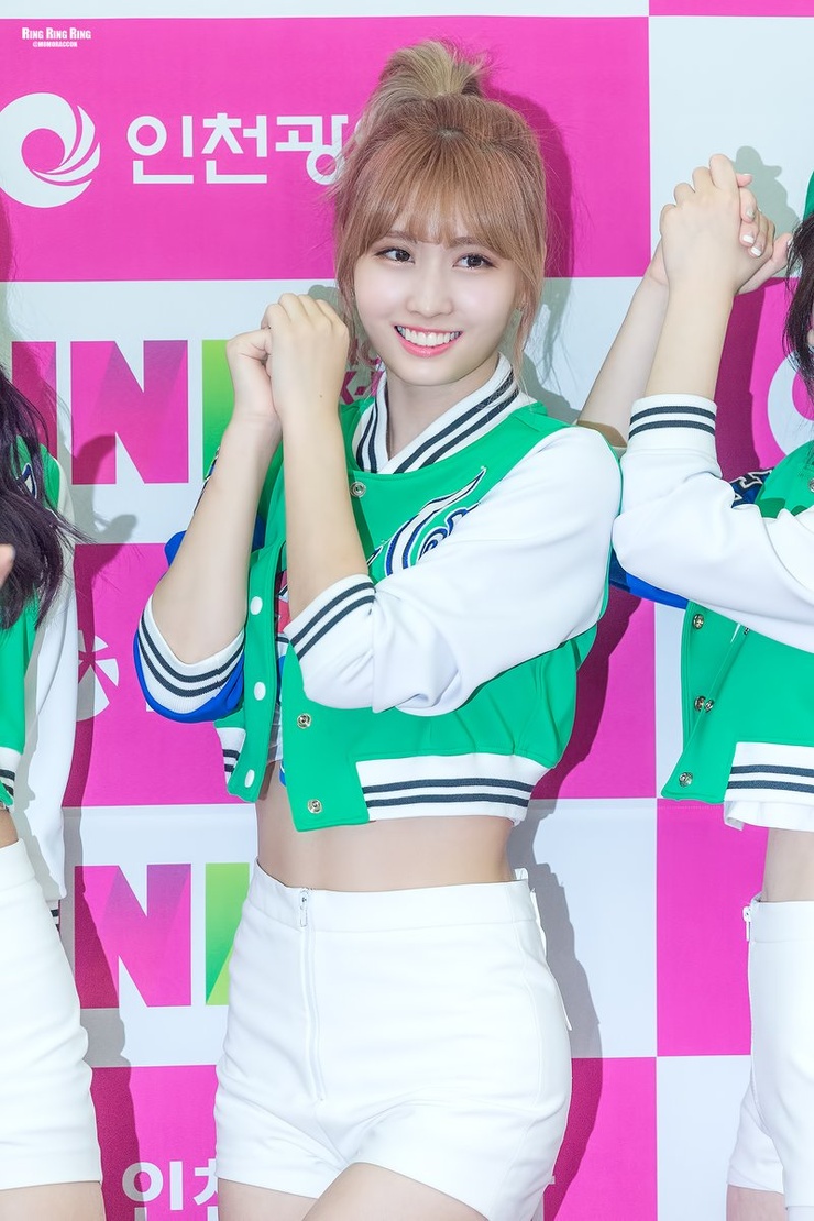 Hirai Momo