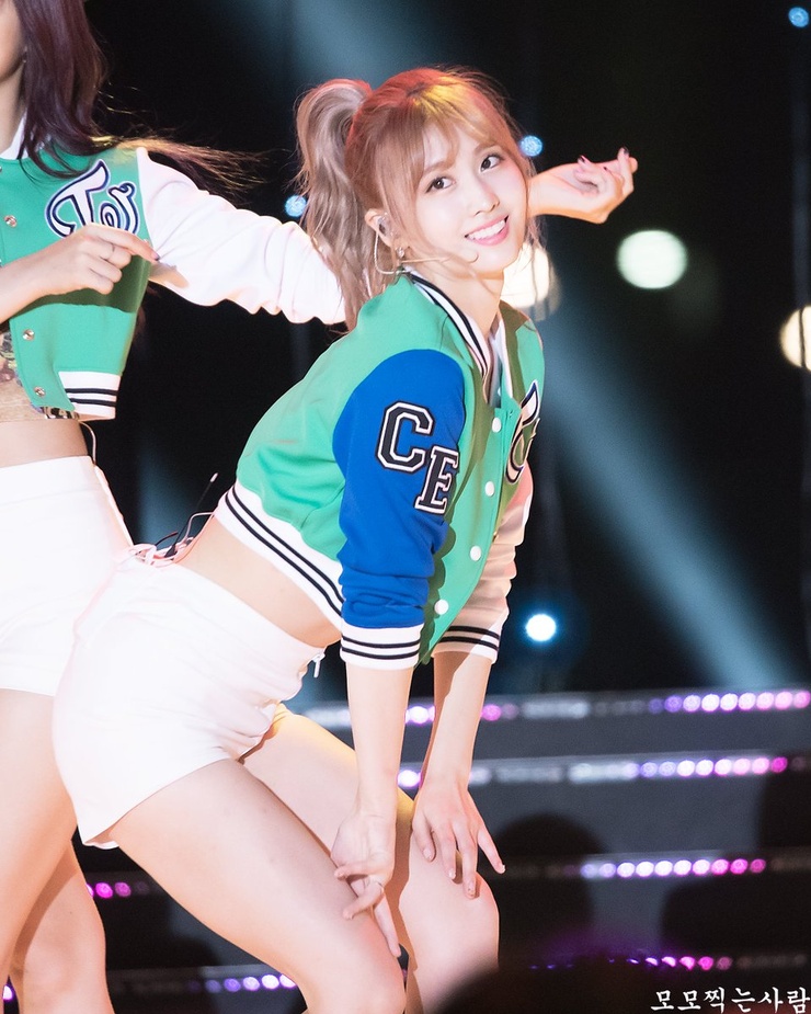 Hirai Momo Hirai Momo
