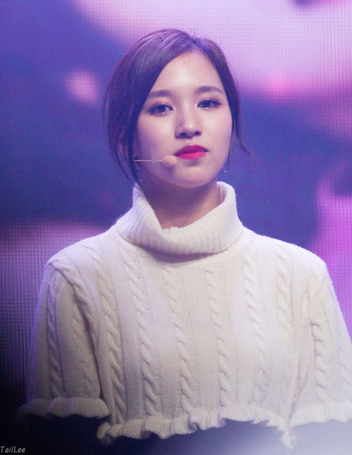 Myoui Mina