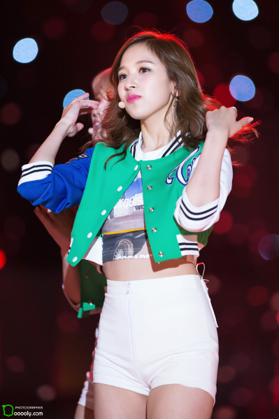 Myoui Mina