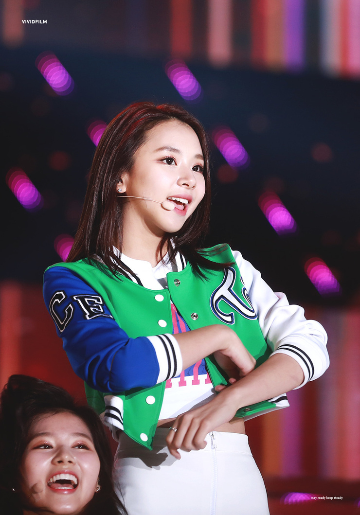 Son Chae Young Son Chae Young