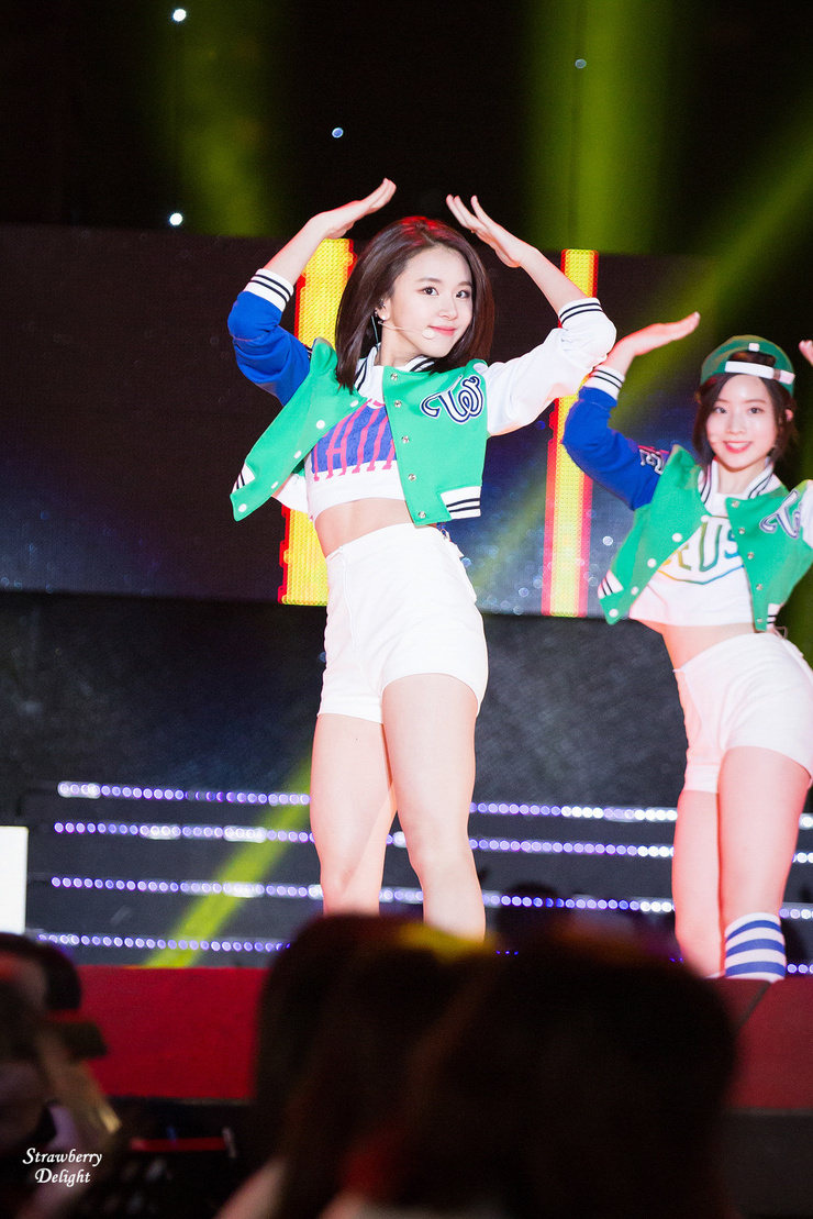 Son Chae Young Son Chae Young