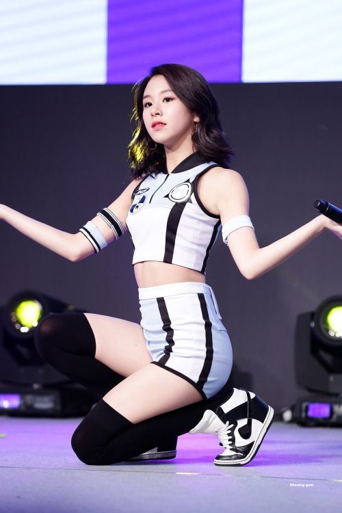 Son Chae Young Son Chae Young