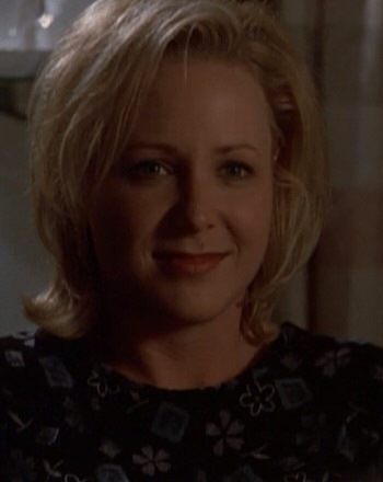 Tara Scully Tara Scully