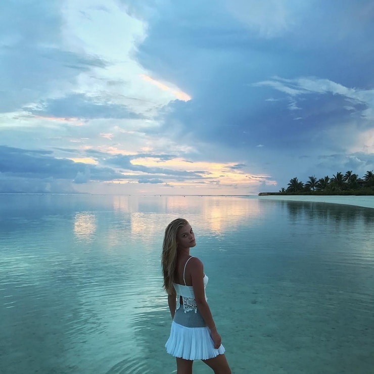 Nina Agdal Nina Agdal