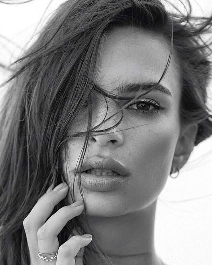 Emily Ratajkowski Emily Ratajkowski