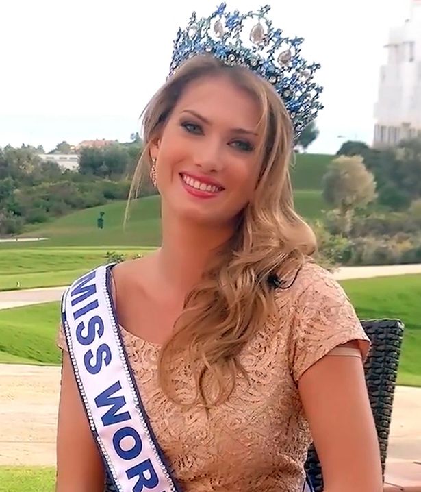 Mireia Lalaguna Mireia Lalaguna