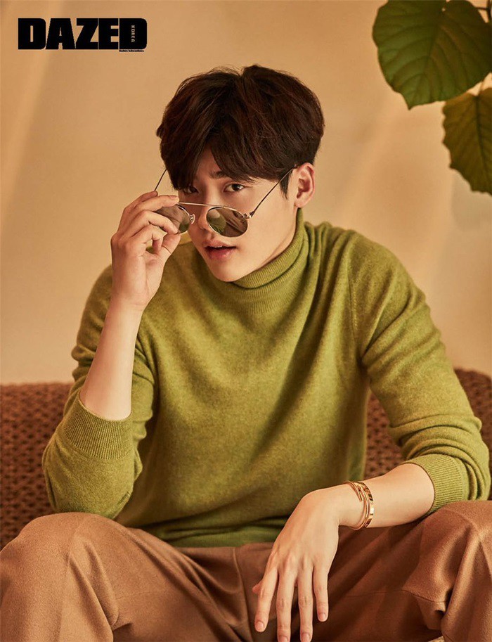 Jong Suk Lee