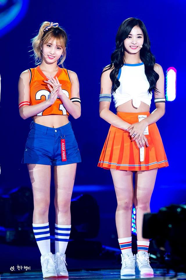 Chou Tzu-yu (Tzuyu) Chou Tzu-yu (Tzuyu)
