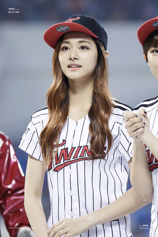 chou tzu yu tzuyu chou tzu yu tzuyu