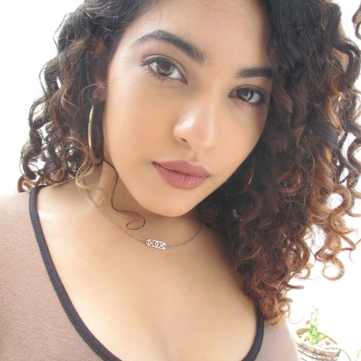 Abigail de Souza Abigail de Souza