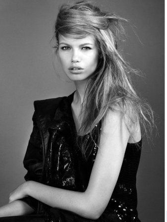 Picture of Hailey Clauson