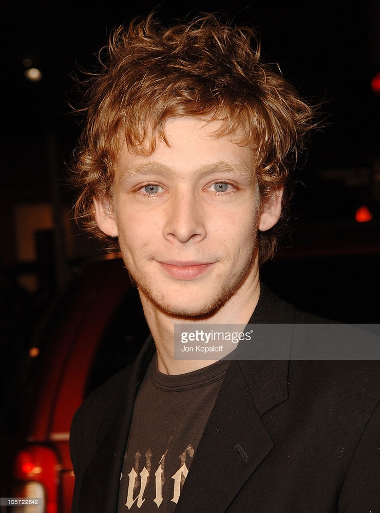 Johnny Lewis