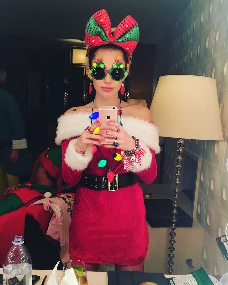 Miley Cyrus Miley Cyrus